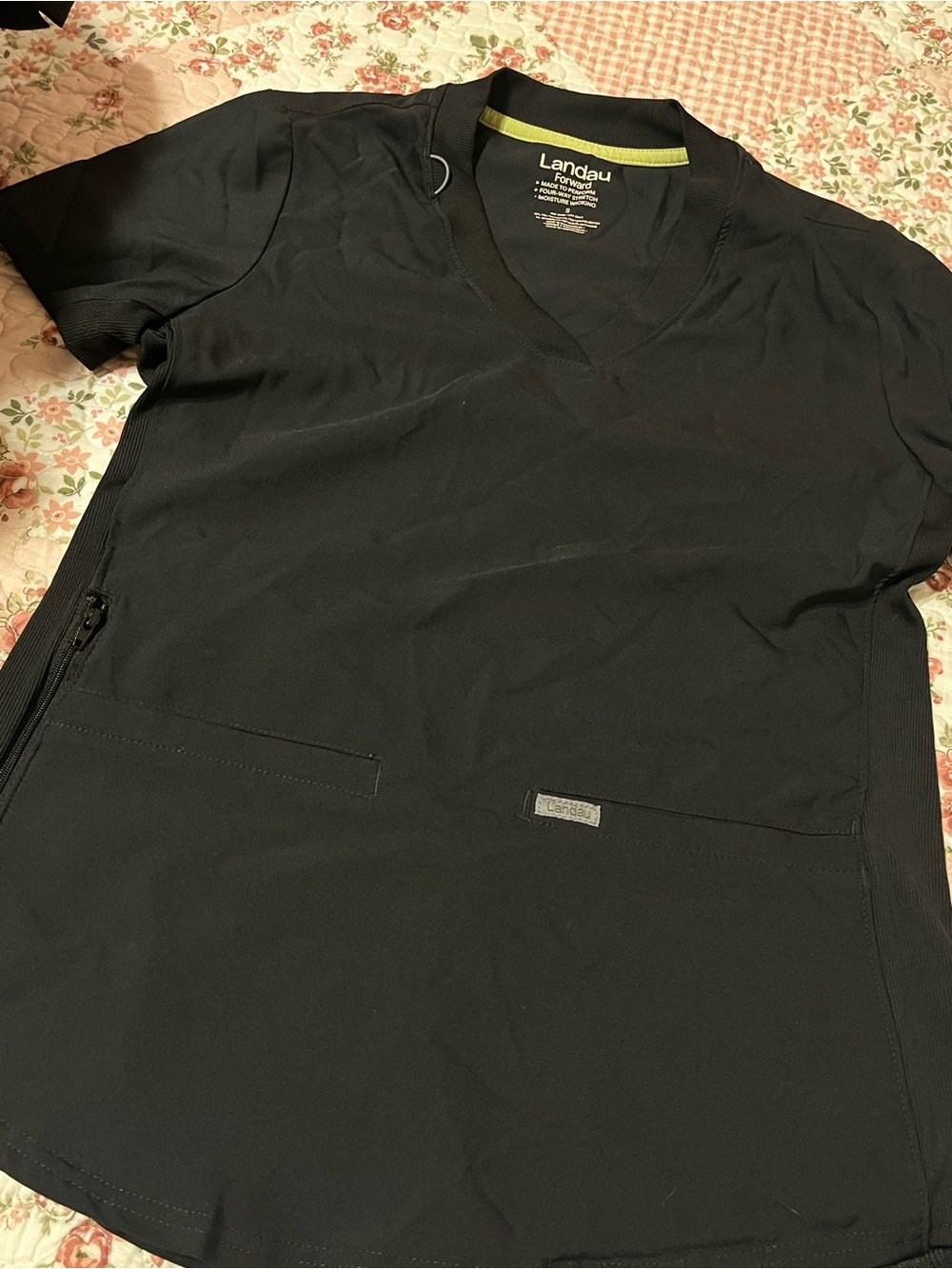 Landau Women’s scrub set